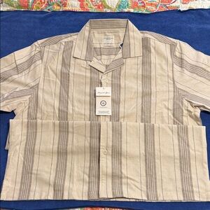 Men's XL Khaki/Taupe Short Sleeved Striped Shirt NWTs Made with Recycled Yarn